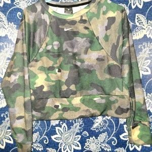 Nike Crop Camo Sweater
